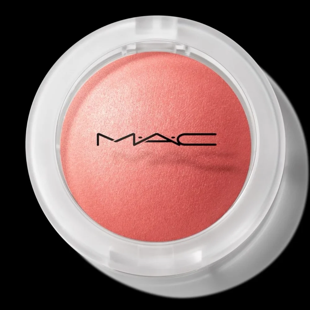 MAC Cosmetics Glow Play Bouncy Blush - Just Peachy - Bright Peachy Pink Coral